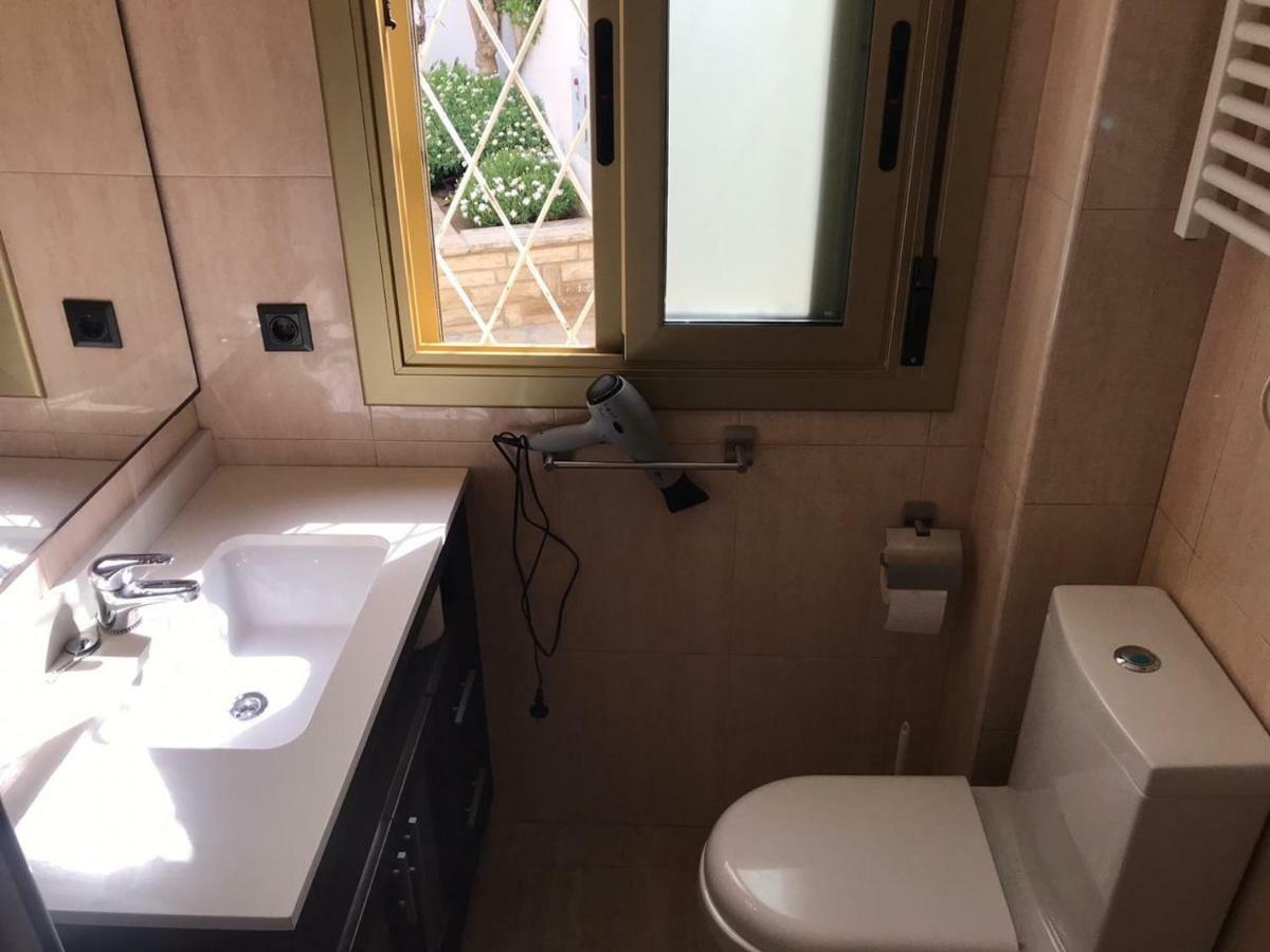 Apartamento Kristina Apartment Salou Bagian luar foto