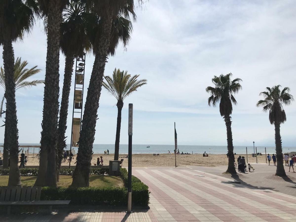 Apartamento Kristina Apartment Salou Bagian luar foto
