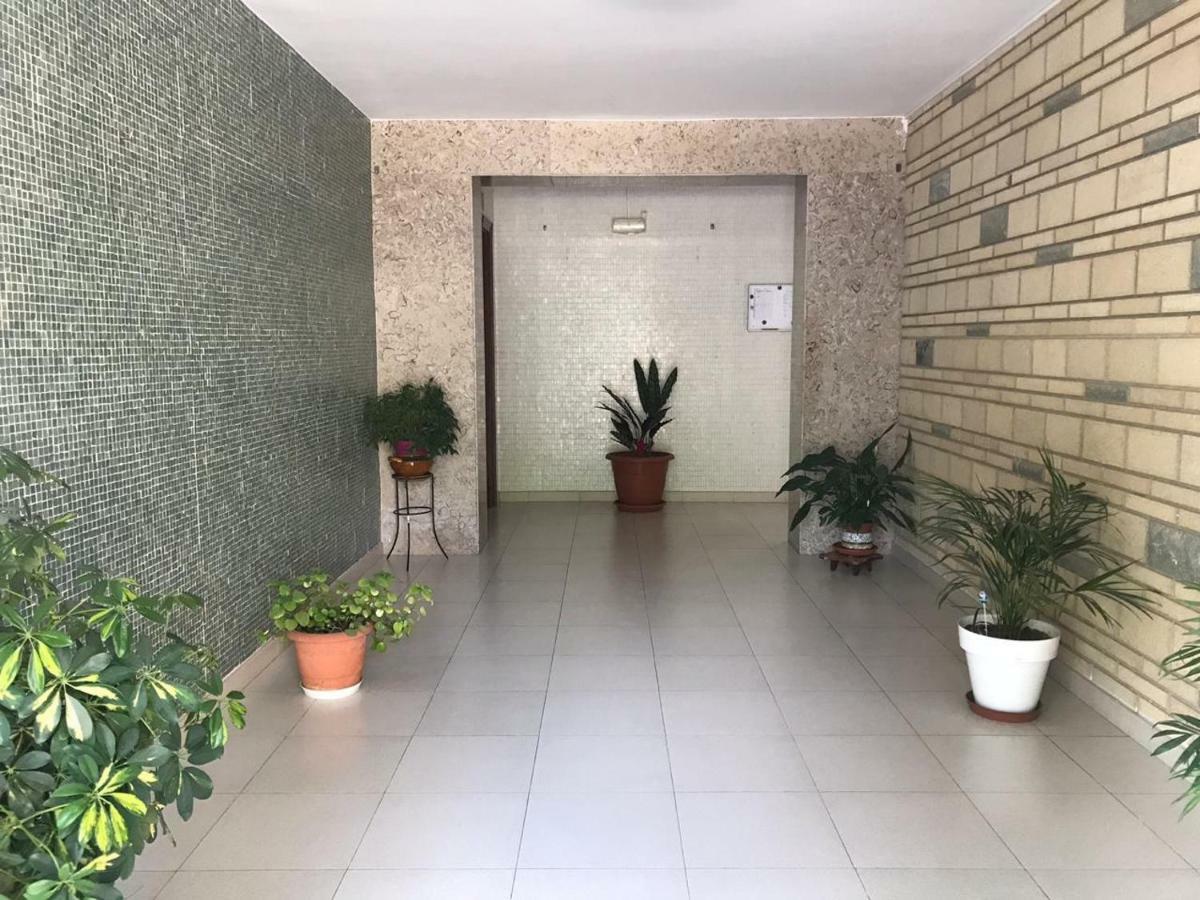Apartamento Kristina Apartment Salou Bagian luar foto